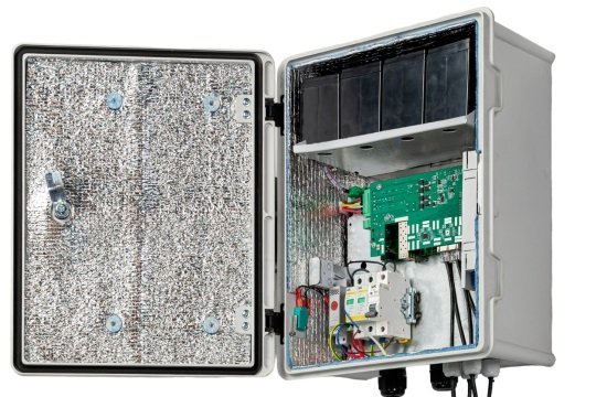 MM4GPoE-2SFP-UPS