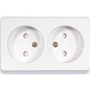 Розетка двойная открытой установки без з/к, бежевый, LK Standard (813601) / Розетка без заземляющих контактов с защитными шторками